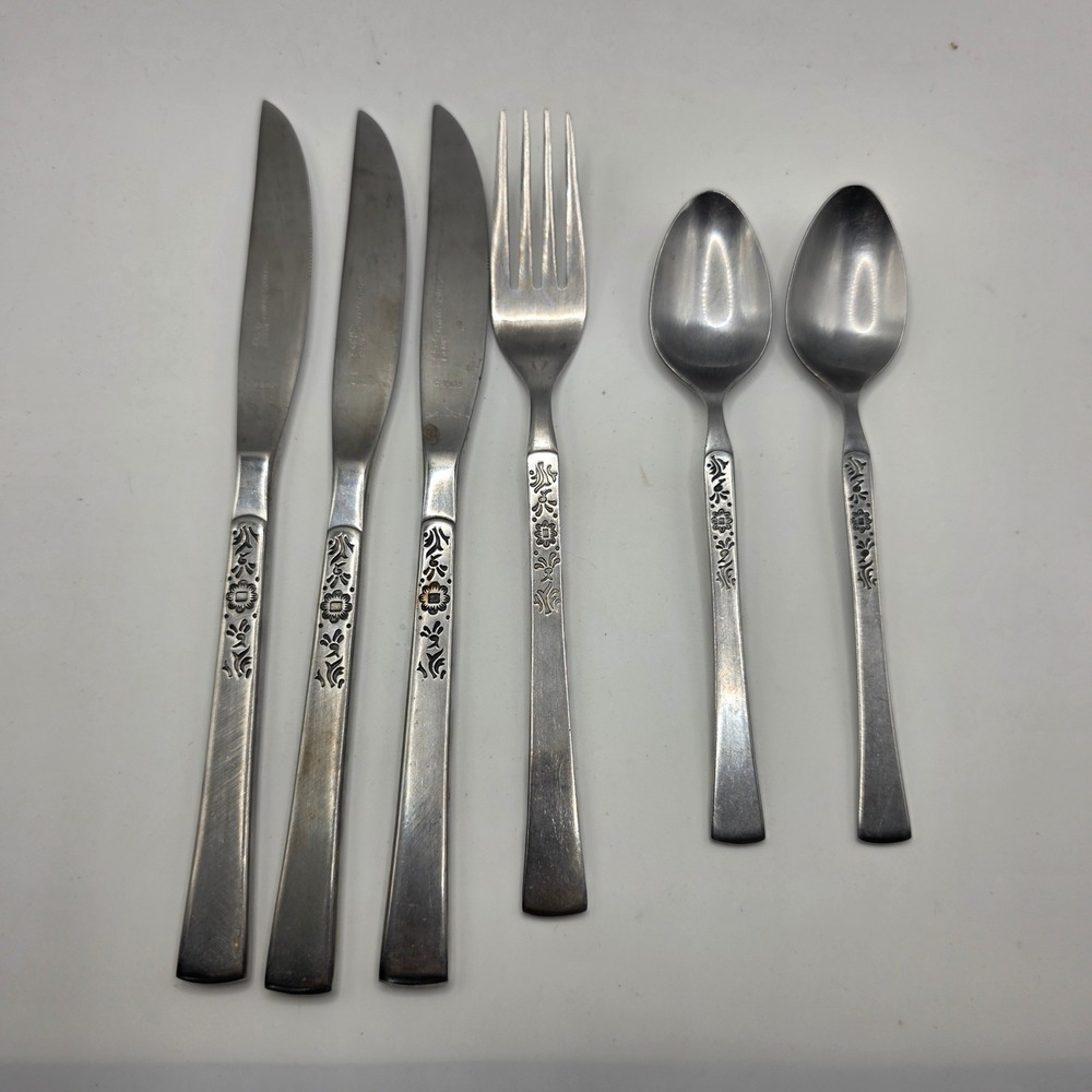 Ekco Eterna Cantina Stainless Flatware 6pc Lot‎ Floral Korea Knives Fork Spoons